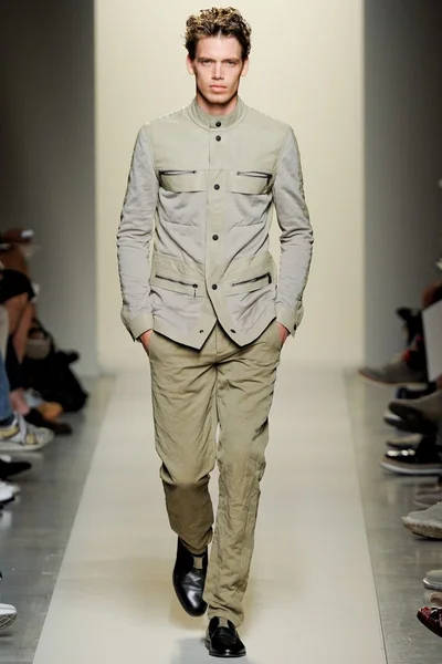 Look 31